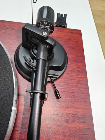 Balance the tonearm 03