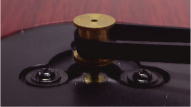 Put the felt mat on the platter.