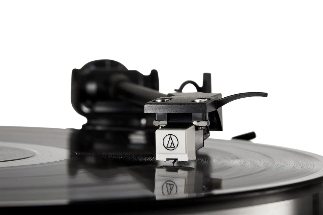 AngelsHornAngels Horn H019: High-Quality Vintage Record Player for Audiophiles